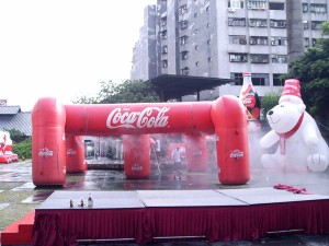 Coca Cola 充氣拱門